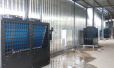 Heat pump heating wood drying kiln